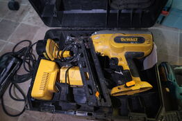 Akku sømpistol DEWALT DC618