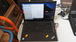 Bærbar computer LENOVO ThinkPad T490s