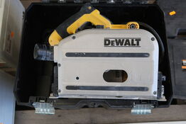 Plunge saw DEWALT DWS520 with rail