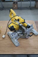 Geringsav DEWALT DWS773 QS