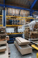 2 fag pallereoler uden indhold