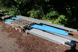 Palle med div. varelager