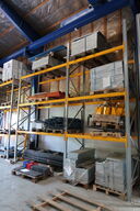 2 fag pallereoler uden indhold