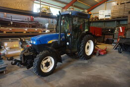 NEW HOLLAND TN75FA