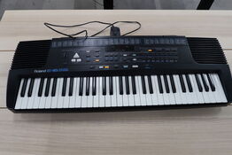 Keyboard ROLAND E-16