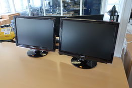 2 stk. monitors SAMSUNG SyncMaster T240