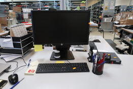 Computerskærm HP, tastatur, håndscanner, computer LENOVO