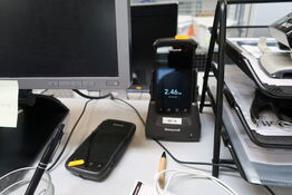 2 stk. håndholdscanner HONEYWELL med ladestation
