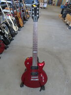 Guitar LTD EC-50 inkl. Stativ