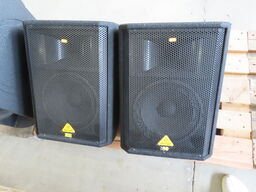2 stk. Passive monitors BEHRINGER VP1220F