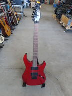 Guitar REAVEY AT-200 inkl. stativ