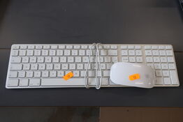 Tastatur samt mus APPLE