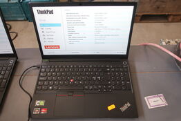 Bærbar computer LENOVO E15