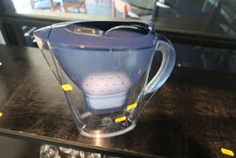 Kande med vandfilter BRITA