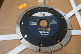 100 pcs. Diamond blades 125mm (Segment)