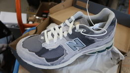 Sko NEW BALANCE M2002RDA str.: 43