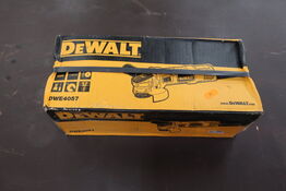 Vinkelsliber DEWALT DWE4057