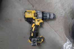 Akku bore/skruemaskine DEWALT DCD996