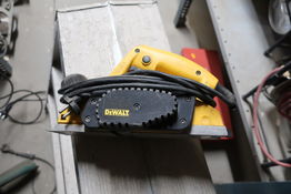 Elhøvl DEWALT DW680-QS