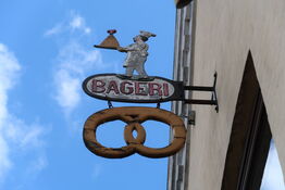 Antik bagerskilt 