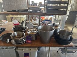 Diverse gryder, pander & rustfri skåle