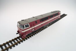 Model lokomotiv MCK