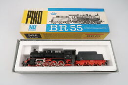 Model lokomotiv PIKO BR 55