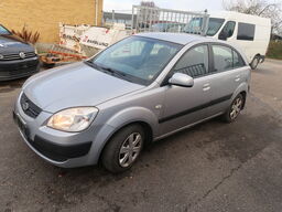 Kia Rio 1,4 årg. 2007