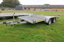 Autotrailer, Eduard LA2720 2500 kg. 