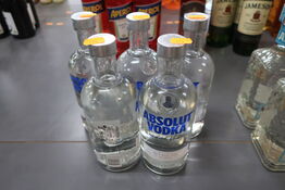 5 flasker vodka ABSOLUT VODKA