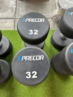 2 stk. Håndvægte 32 kg PRECOR