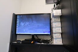 Computerskærm SAMSUNG, computer HP MP9, tastatur og mus