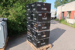 10 stk. cases til vinglas, festivalgrej m.v.
