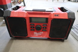 Akku-/230V radio MILWAUKEE M18 JSRDAB+