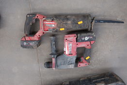 Akku borehammer MILWAUKEE M18 CHX, akku bajonetsav MILWAUKEE M18 FSZ med 2 stk. Batterier