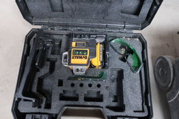 Linjelaser DEWALT DCE089G