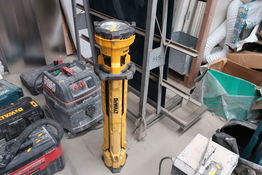 Arbejdslampe DEWALT DCL079