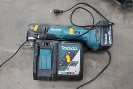 Akku multicutter MAKITA DTM51 med batteri og lader