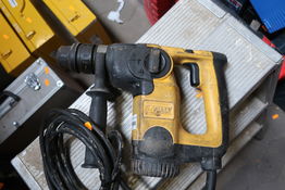 Borehammer DEWALT D25304