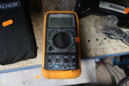 Digital multimeter DT-92S