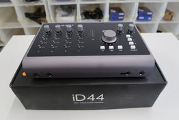 Lyd-Interface AUDIENT iD44