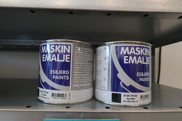 2 stk. Esbjerg Paints Maskinemalje sort ral 9005, mat 0,75l