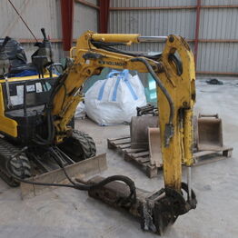Tronier Nedbrydning A/S *Del 1 - Containere - Truck - Minigraver m.m.*