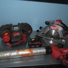 Værktøjsauktion - Vejle - DEWALT, MAKITA, MILWAUKEE, HILTI