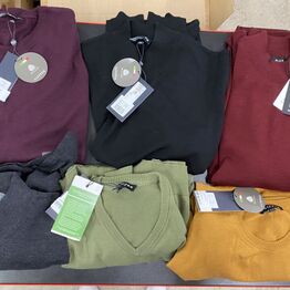 Herretøj i blandede størrelser - Skjorter, poloer, kasketter, pyjamaser, seler og slips (momsfri)