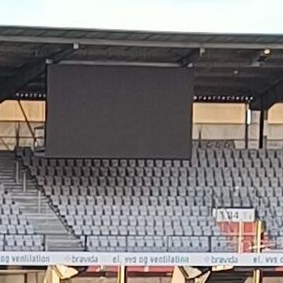 Overskudsauktion AGF A/S *120 m. stadion LED bande + LED storskærme*