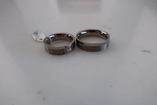 2 stk. ringe i titanium