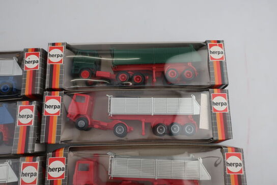 9 stk. modellastbiler HERPA 827500, 800500, 802500, 806511 m.fl.