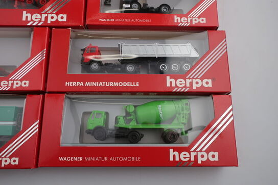 8 stk. modellastbiler HERPA 806037, 140591, 862001 m.fl.