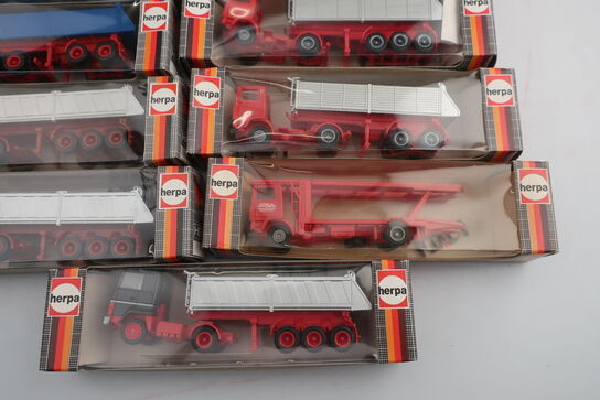 9 stk. modellastbiler HERPA 827500, 800500, 802500, 806511 m.fl.